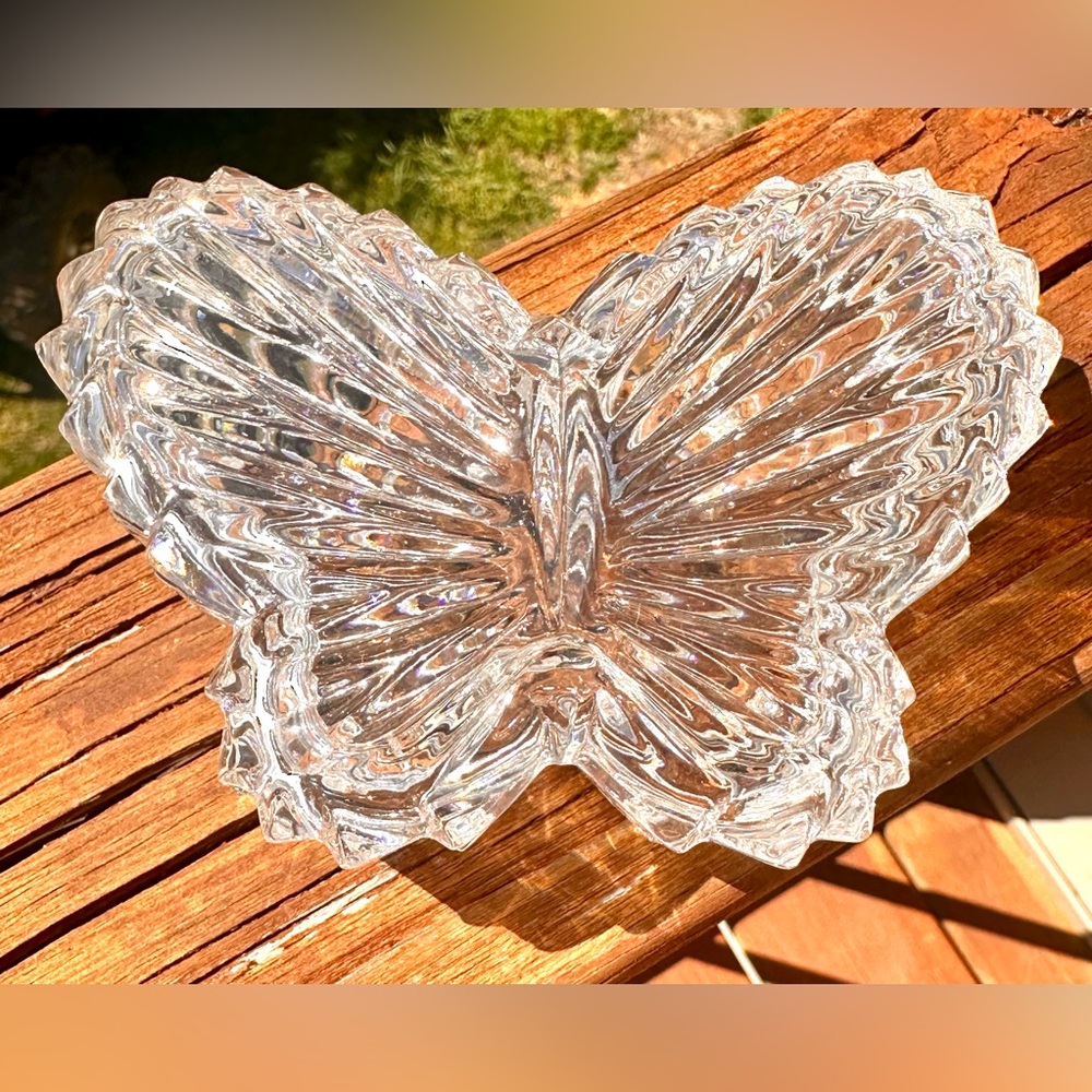 Vintage Crystal Clear Butterfly Glass Shaped Lidded Trinket Box